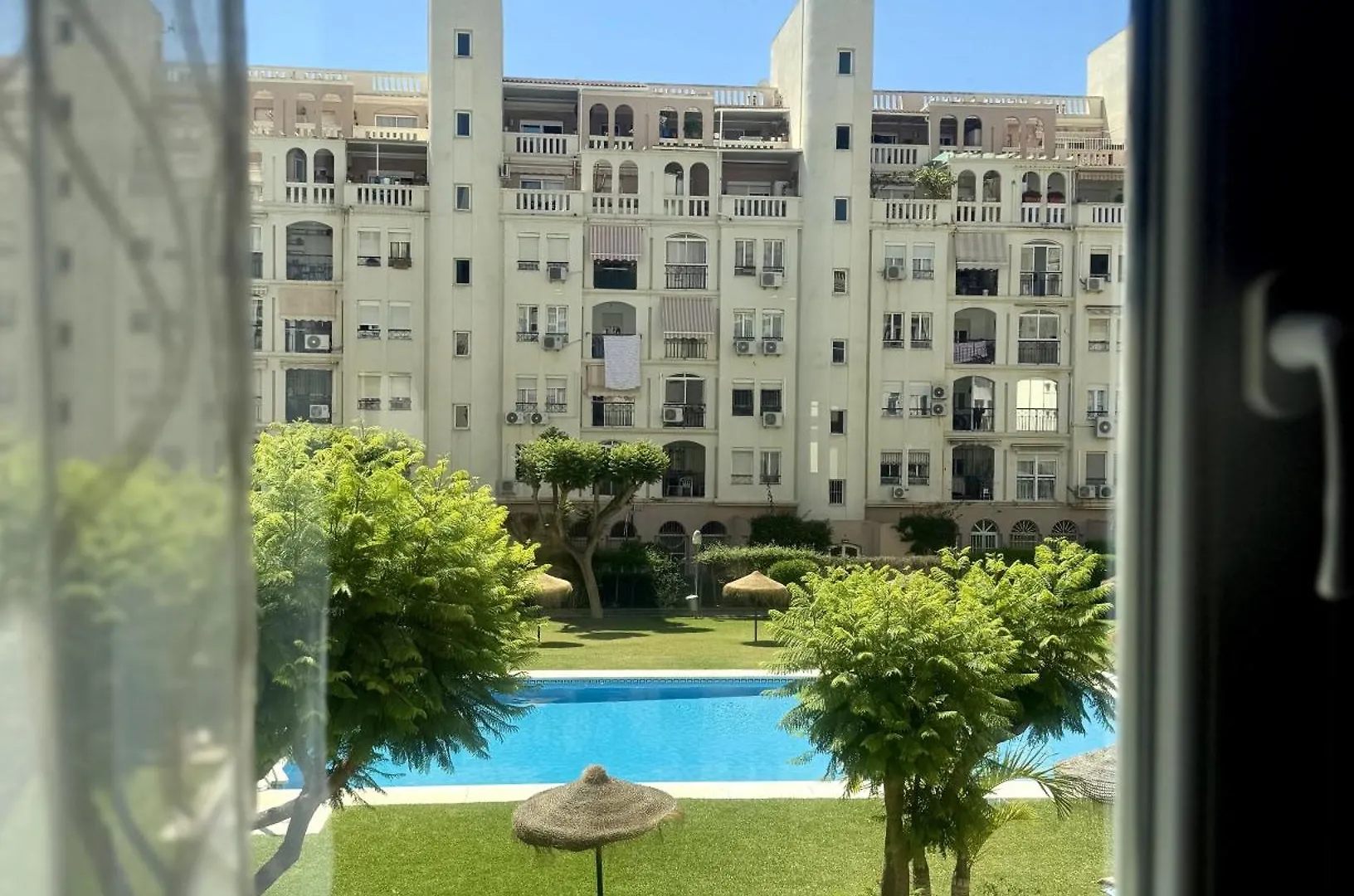 Apartamento Centro Torremolinos Con Parking 0*,